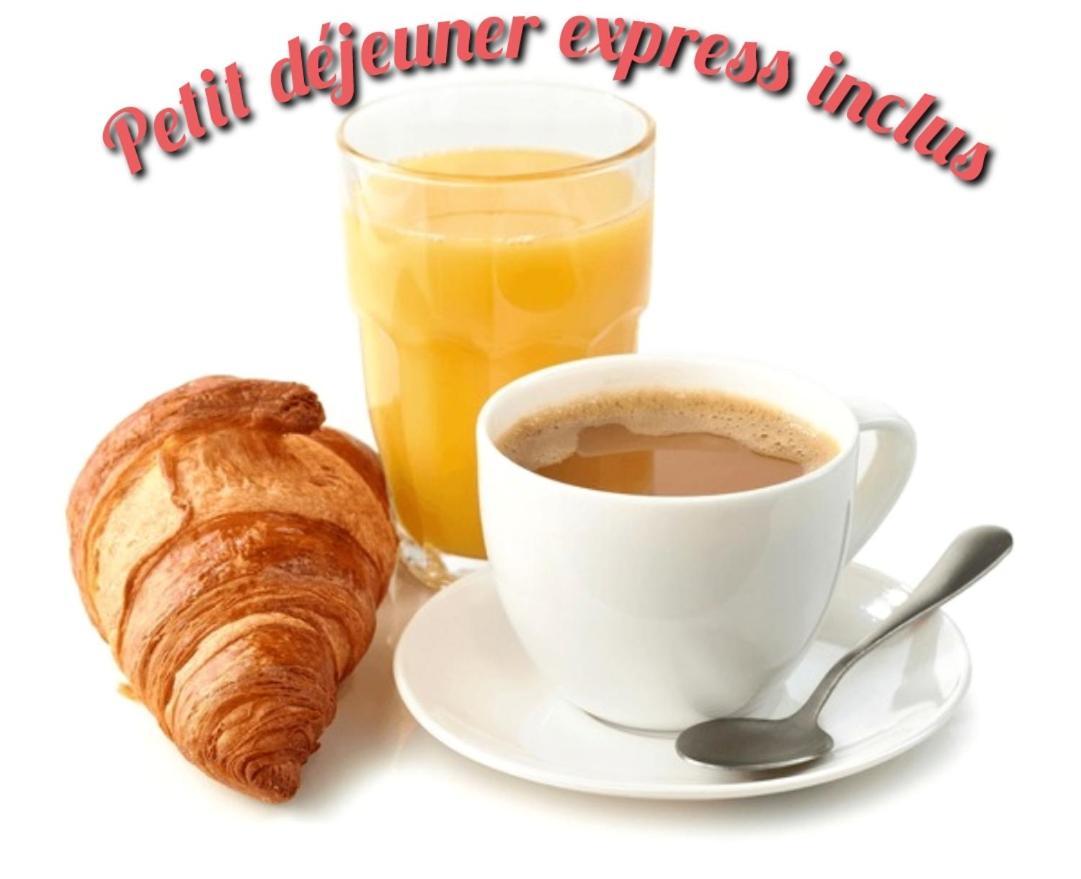 Le Relais Des Dames Acomodação com café da manhã Neuville-sur-Saône Exterior foto