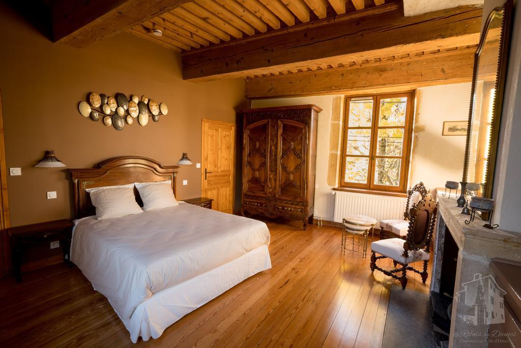 Le Relais Des Dames Acomodação com café da manhã Neuville-sur-Saône Exterior foto